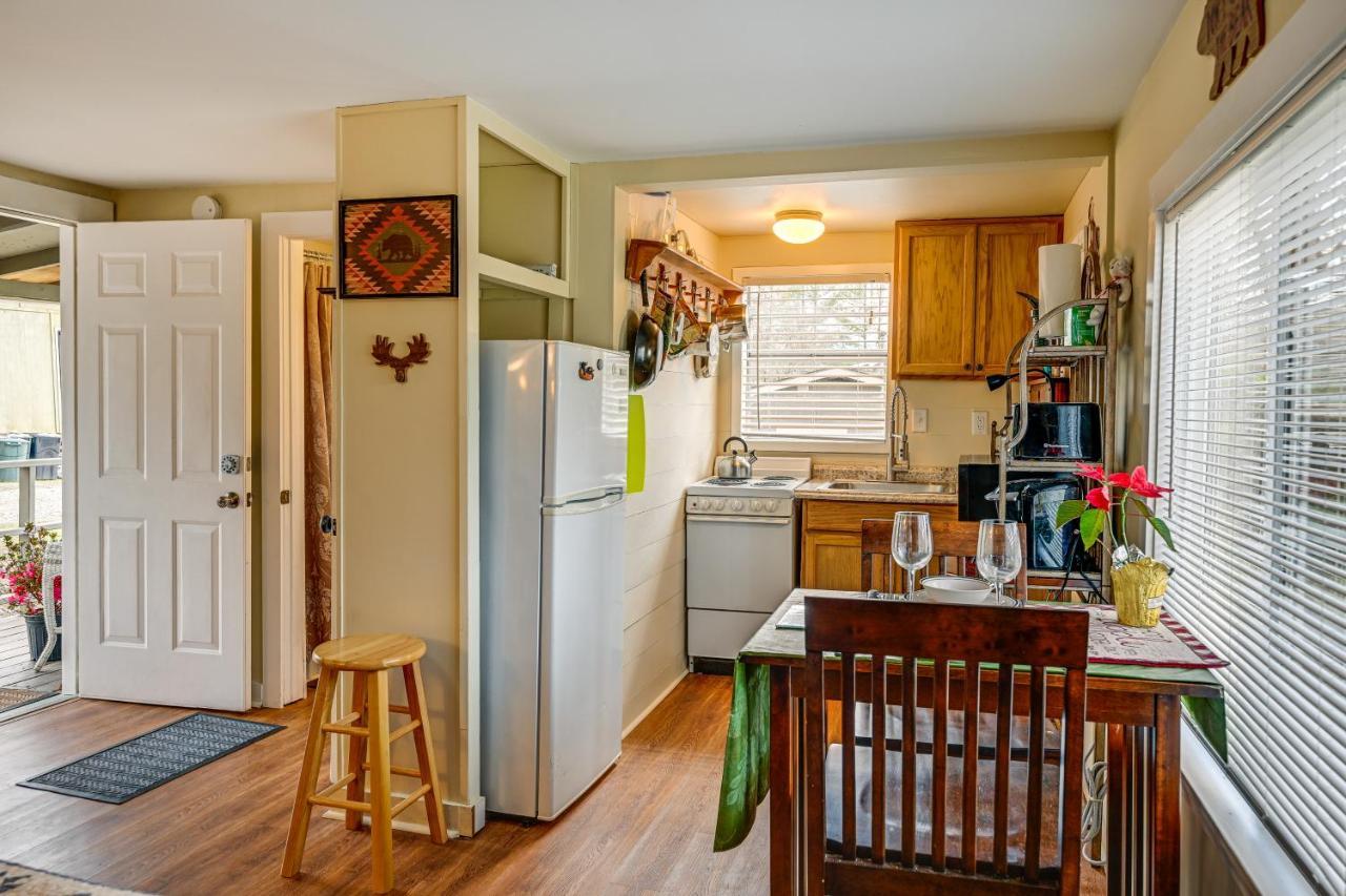 Pet-Friendly Vacation Rental Cabin In Whittier Dış mekan fotoğraf